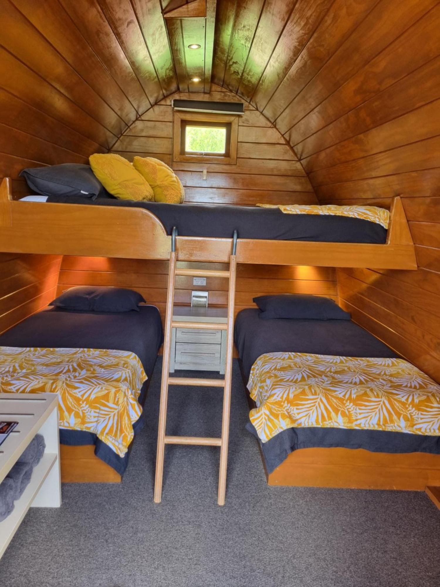 Flat Hills Tourist Park Hotel Ruahine Ngoại thất bức ảnh